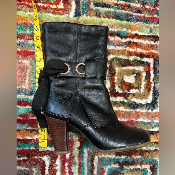 Fluevog VINTAGE LIKE NEW Sopranos Inge black mid-calf ribbon apron boot -9.5/10 - Picture 13 of 16